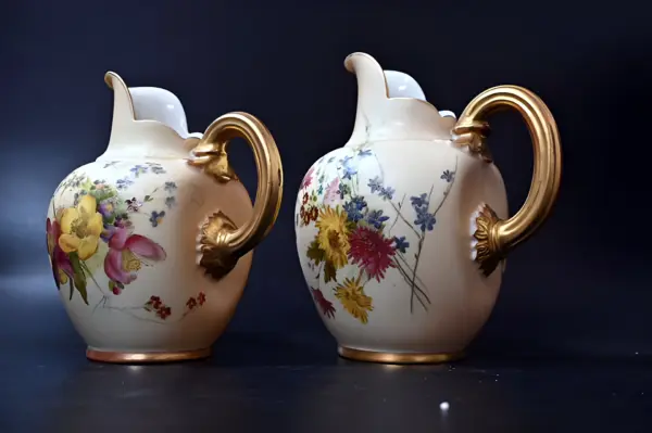 Кувшины Worcester "blush ivory". Англия 19в — вид 2