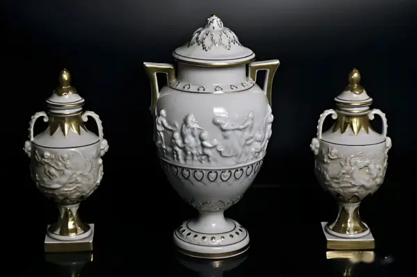 Вазы триптих. Винтаж. Capodimonte. Италия — вид 2