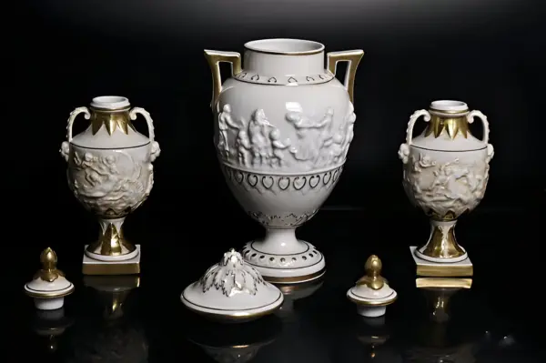 Вазы триптих. Винтаж. Capodimonte. Италия — вид 3
