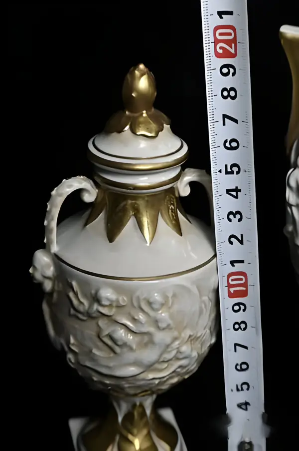 Вазы триптих. Винтаж. Capodimonte. Италия — вид 9
