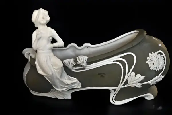 Статуэтка туфля в стиле Wedgwood — вид 10