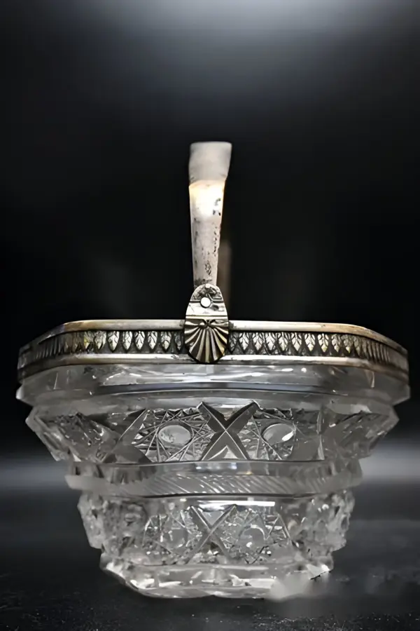 Антикварная ваза с ручкой. Baccarat. 19 в — вид 3