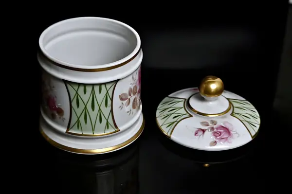 Банка/бисквитница. Limoges. Франция — вид 3
