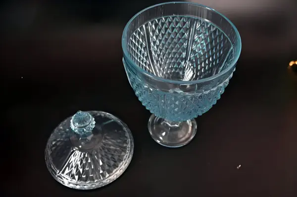 Цветные конфетницы с крышками. Fenton 70х США — вид 2